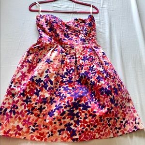 Strapless dress